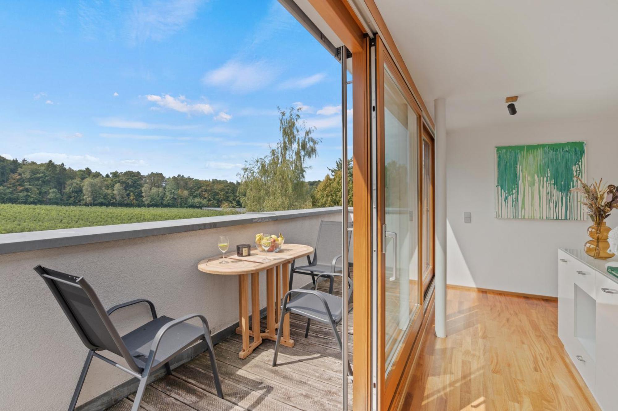 Loft Bodensee An Den Apfelfeldern Friedrichshafen Exterior foto